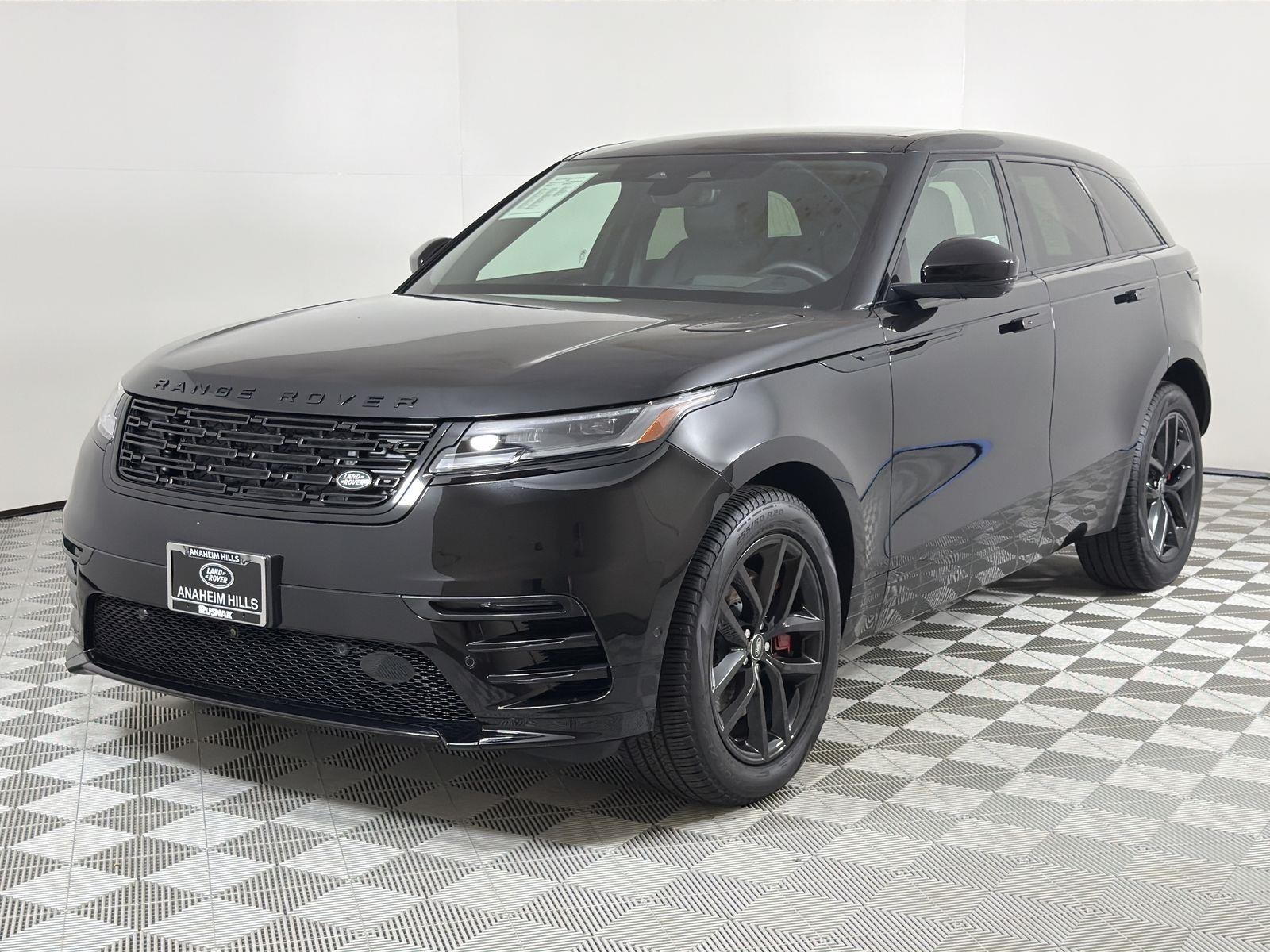 2025 Land Rover Range Rover Velar Dynamic SE's photo
