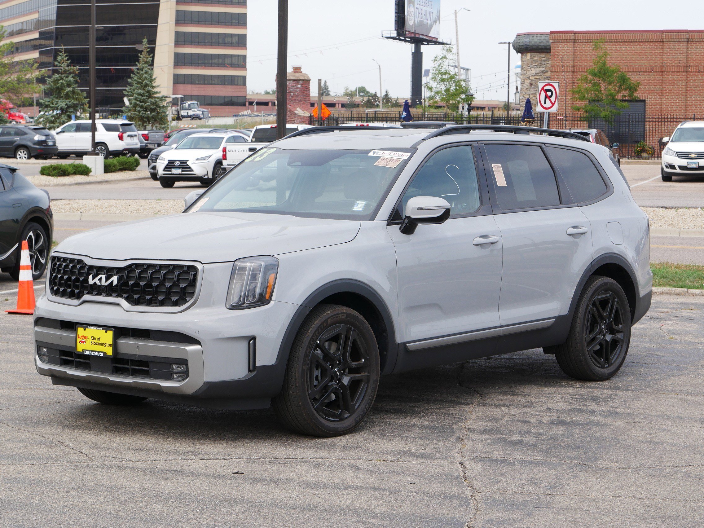 2023 Kia Telluride SX X-Line photo 2