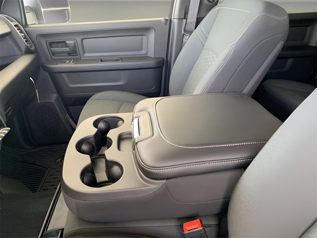 2025 Ram 2500 Tradesman photo 25