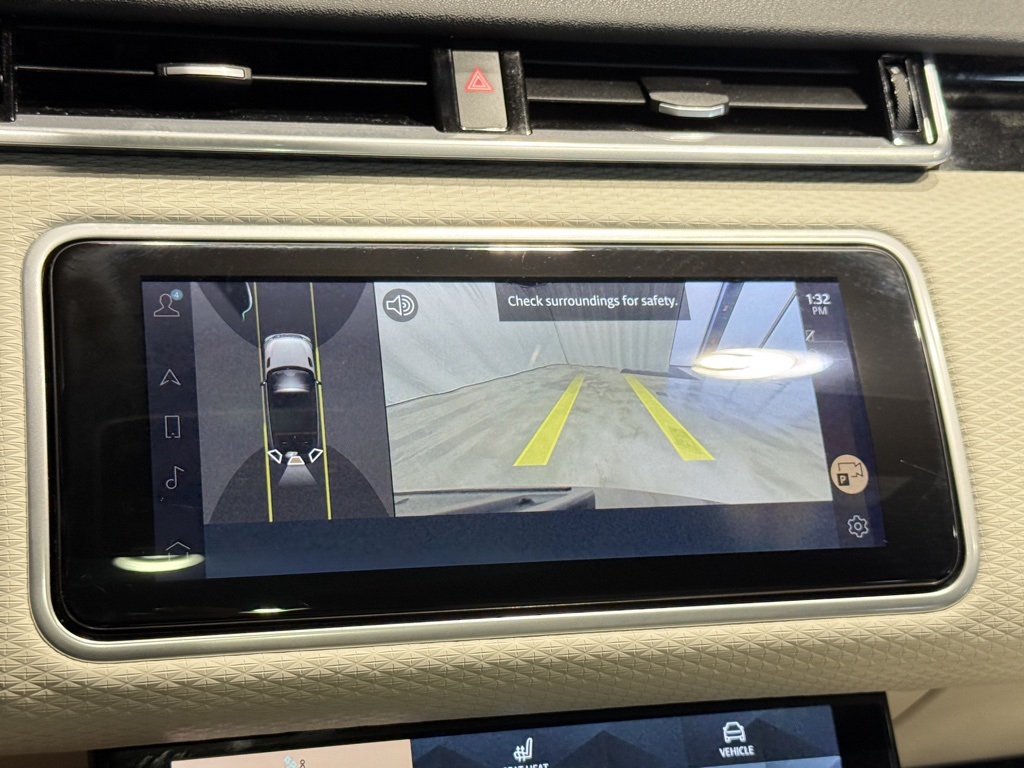 2023 Land Rover Range Rover Velar R-Dynamic S photo 12