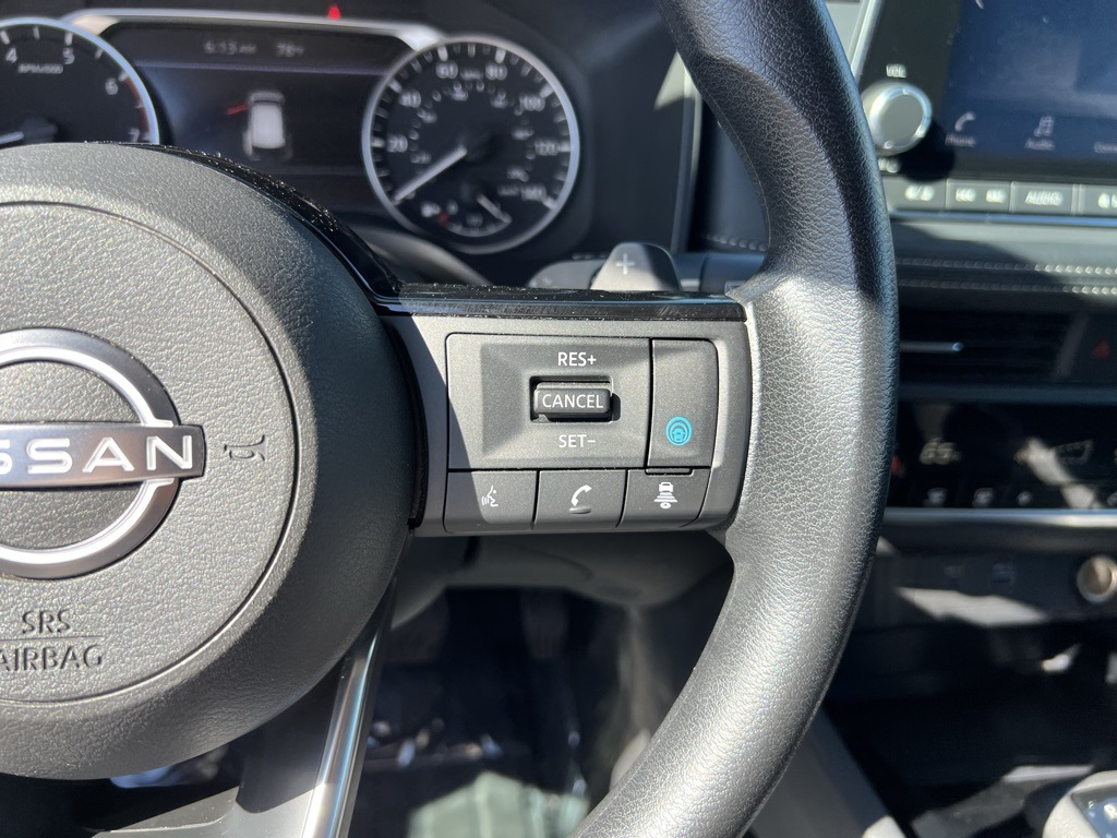 2023 Nissan Rogue SV photo 14