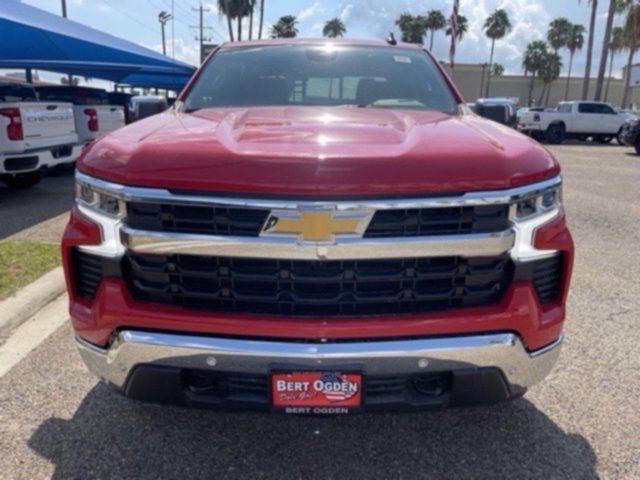 2026 Chevrolet Silverado 1500 LT photo 2