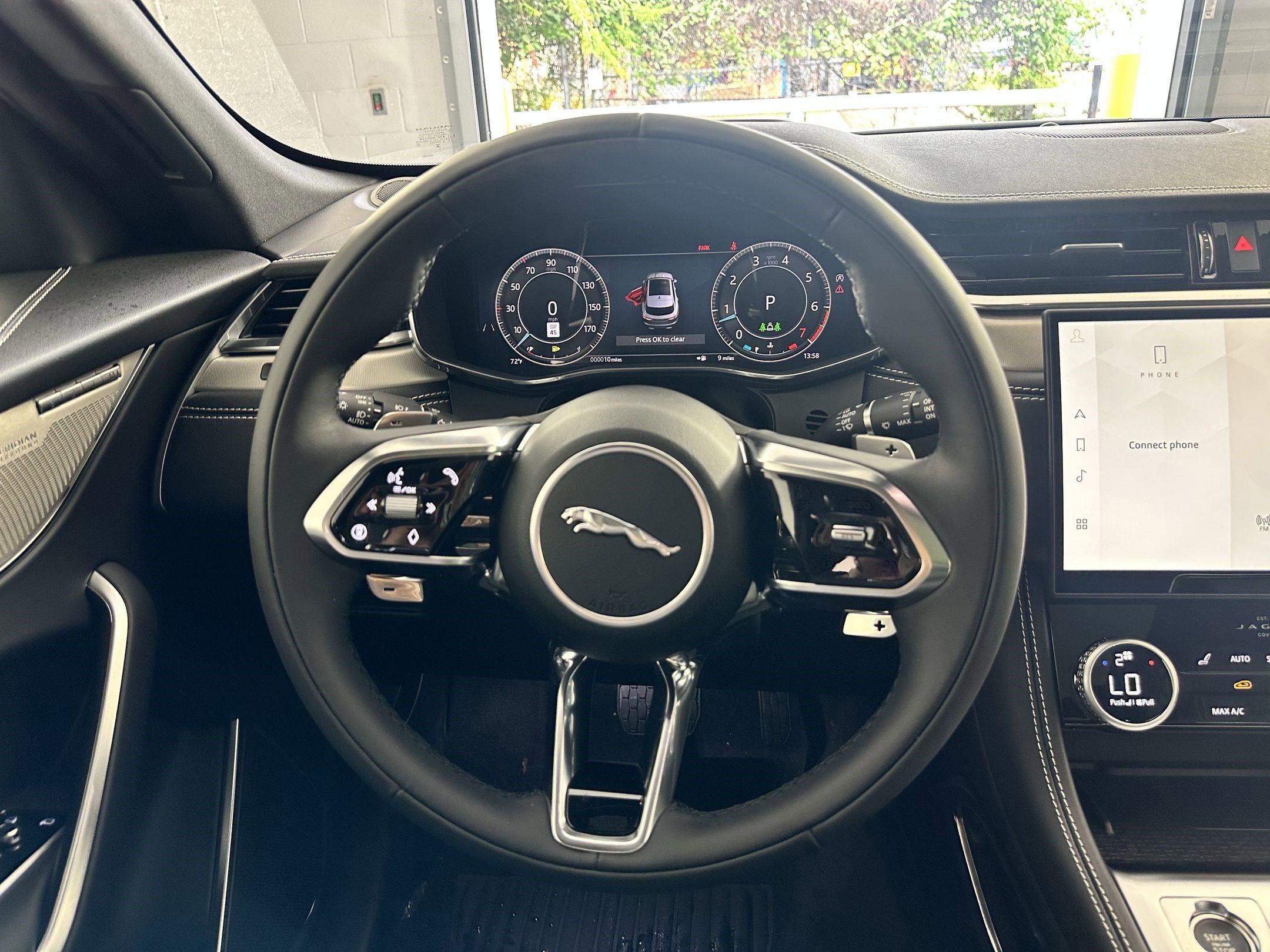 2026 Jaguar F-PACE P250 R-Dynamic S photo 4