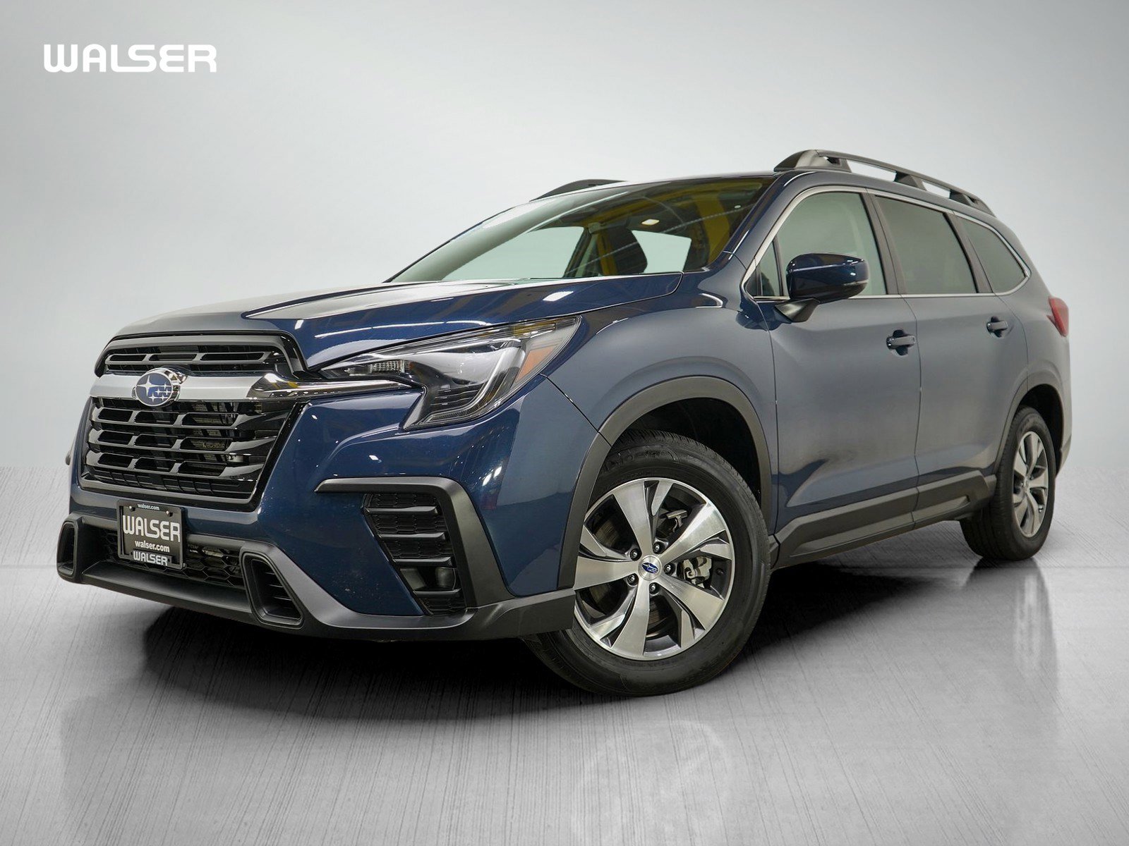 2024 Subaru Ascent Premium's photo