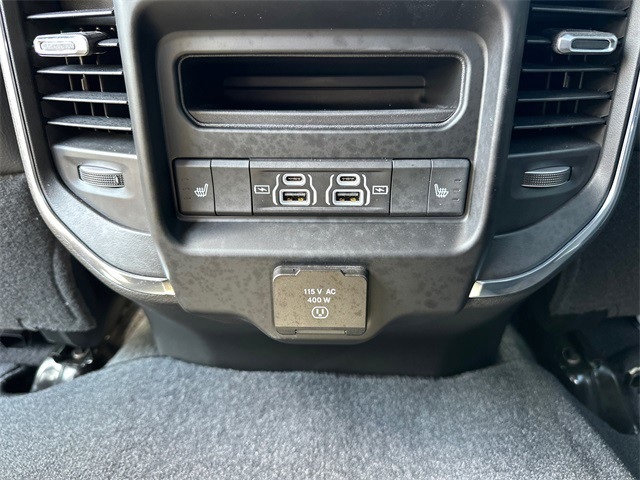 2025 Ram 2500 Laramie photo 12
