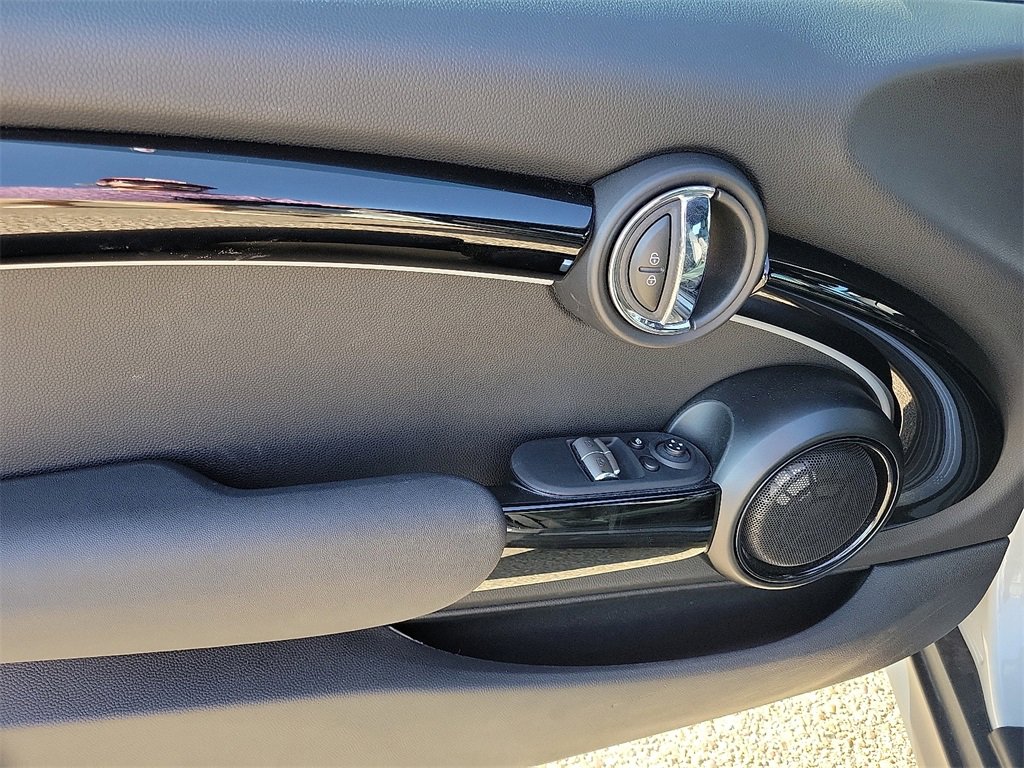2022 Mini Cooper 2 Door Hardtop S photo 15