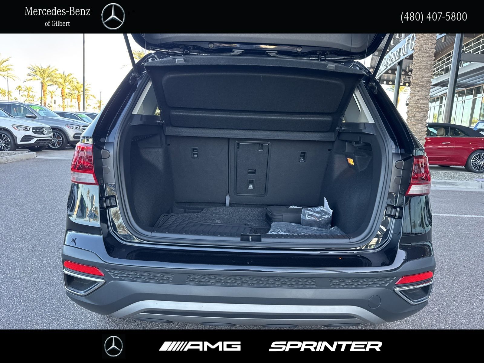 2022 Volkswagen Taos SE photo 4