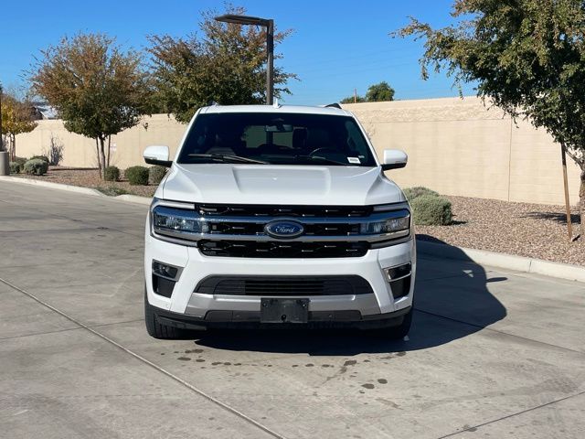 2023 Ford Expedition Limited photo 2