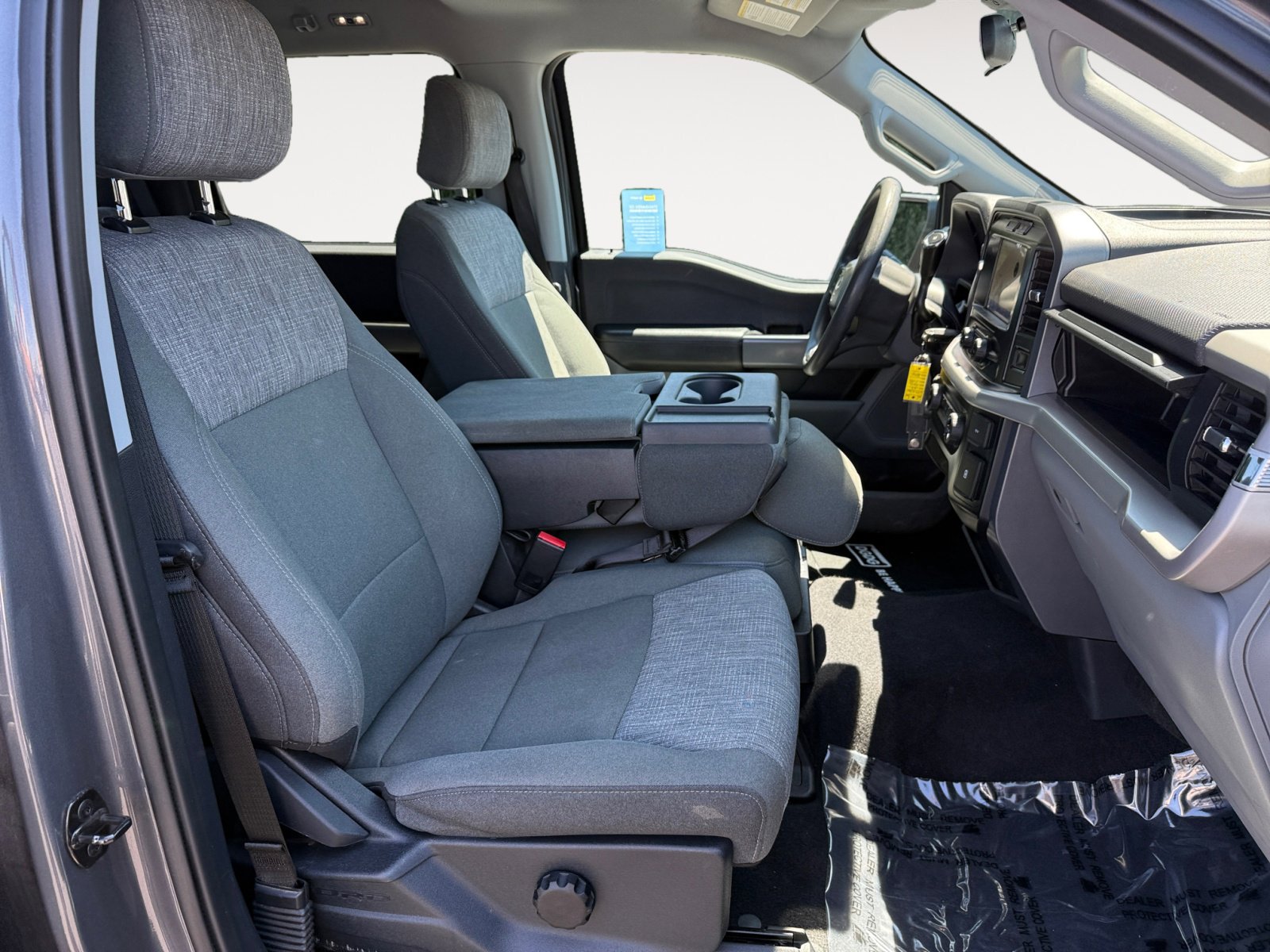 2023 Ford F-150 XLT photo 18