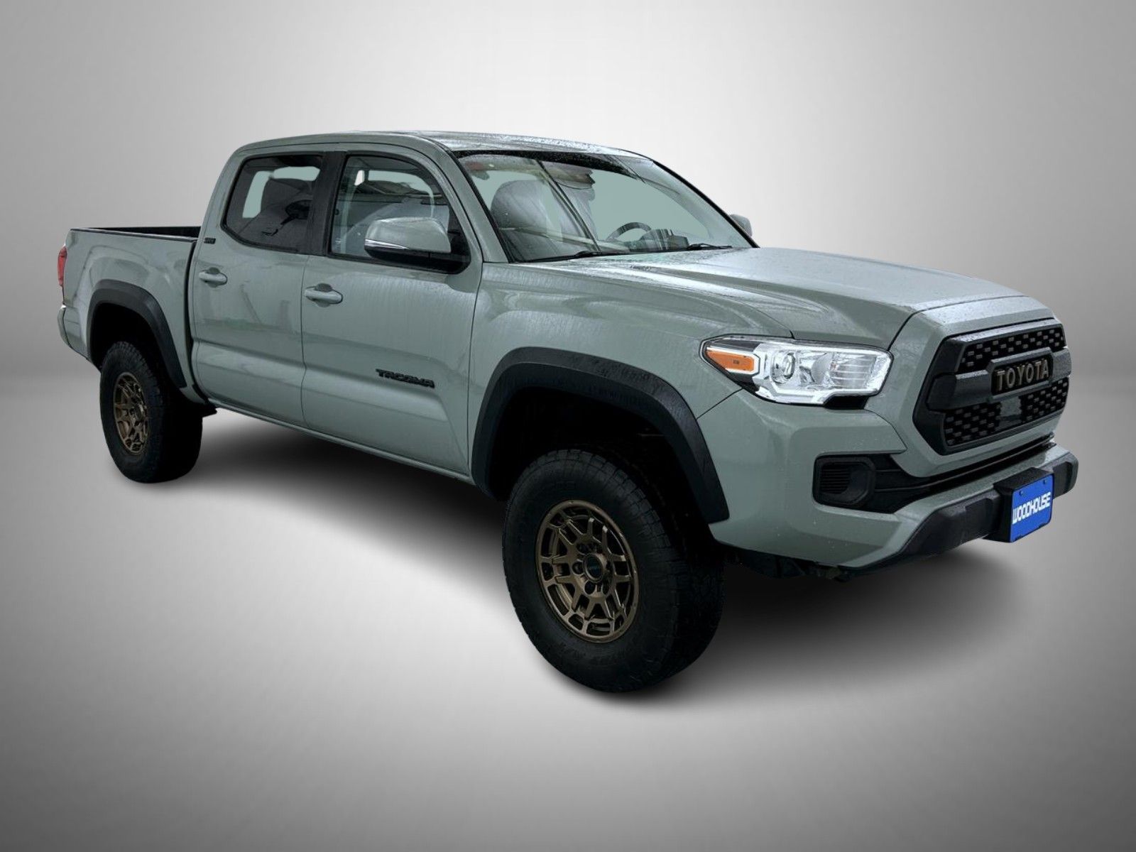 2023 Toyota Tacoma Trail Edition photo 3