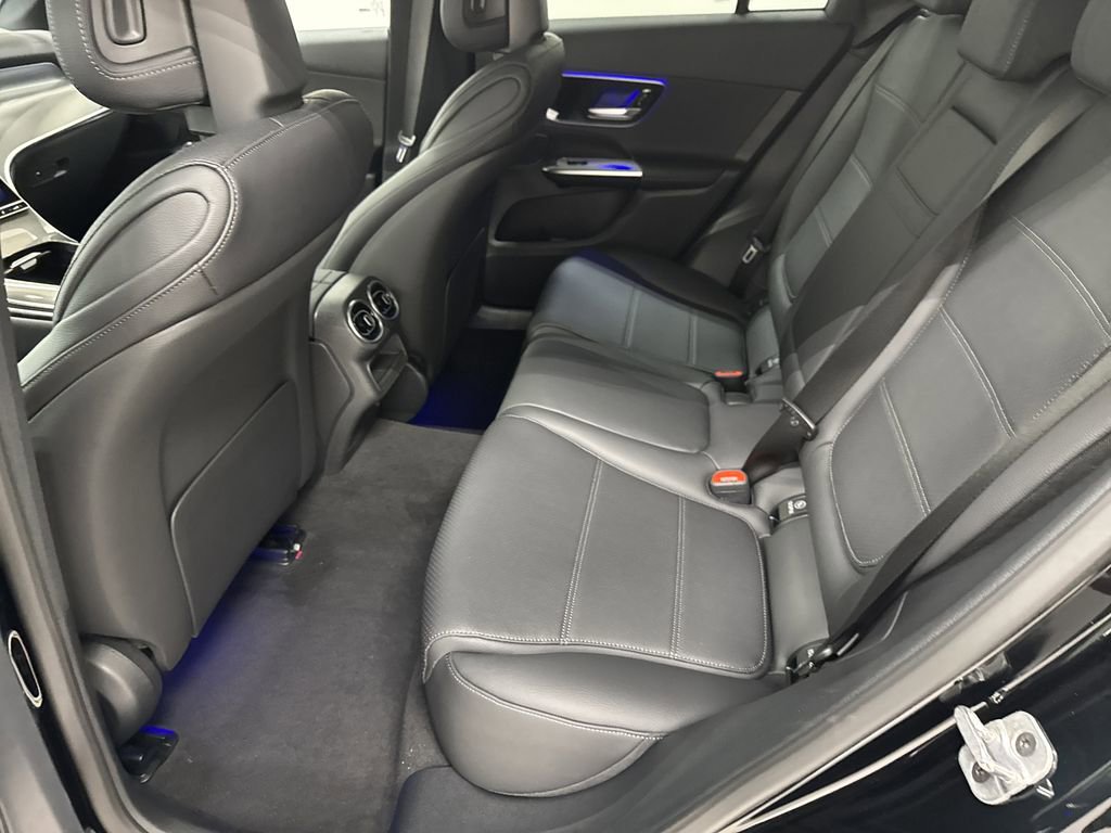 2026 Mercedes Benz GLC 300 photo 21