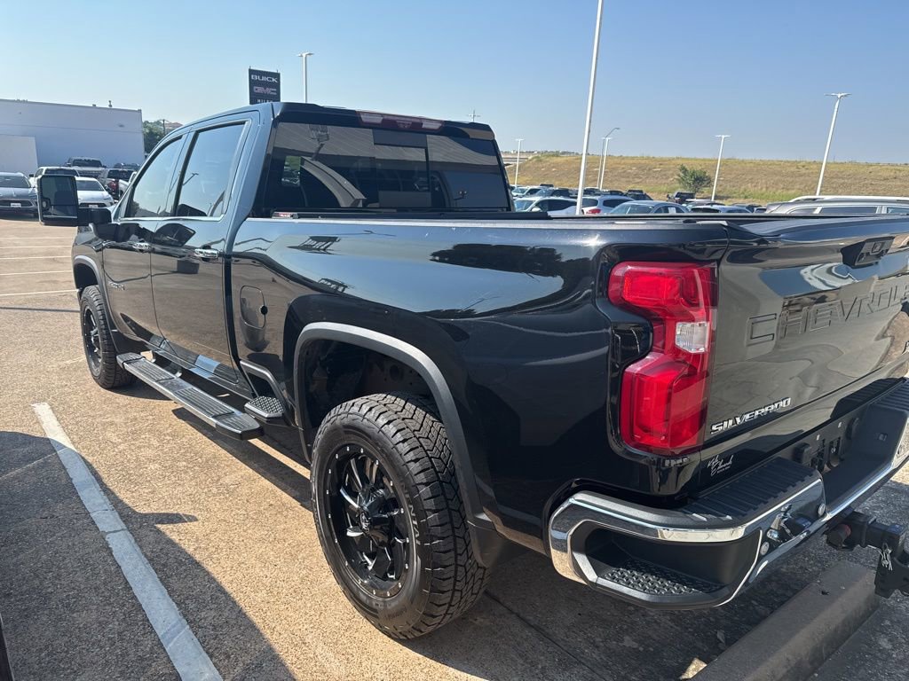 2022 Chevrolet Silverado 2500HD LTZ photo 7