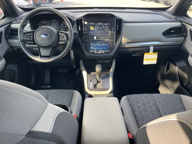 2025 Subaru Forester Base photo 13