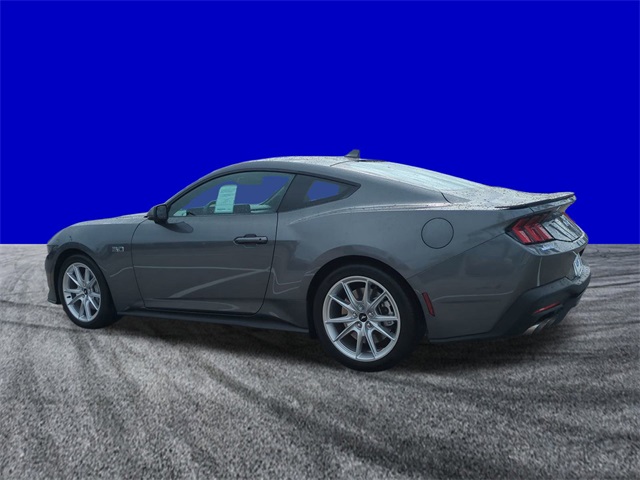 2025 Ford Mustang GT Premium photo 5