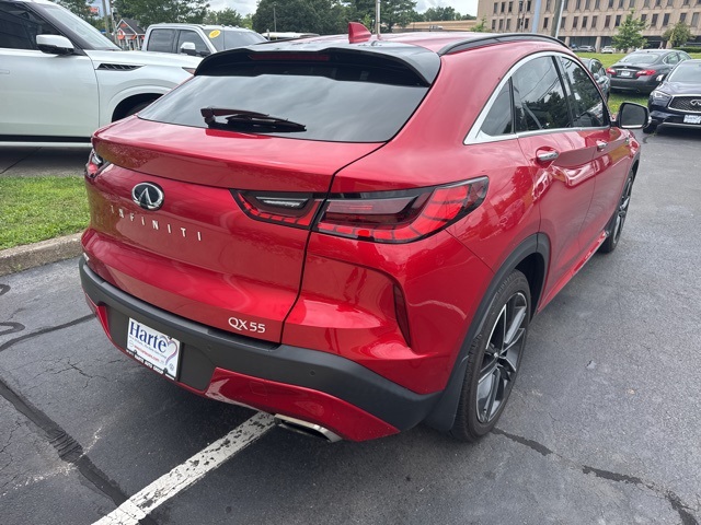 2022 Infiniti QX55 Essential photo 3