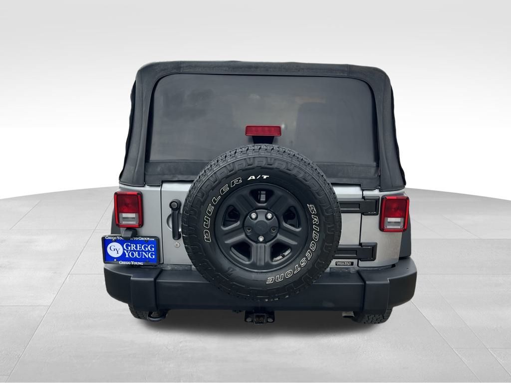 2017 Jeep Wrangler Sport photo 4