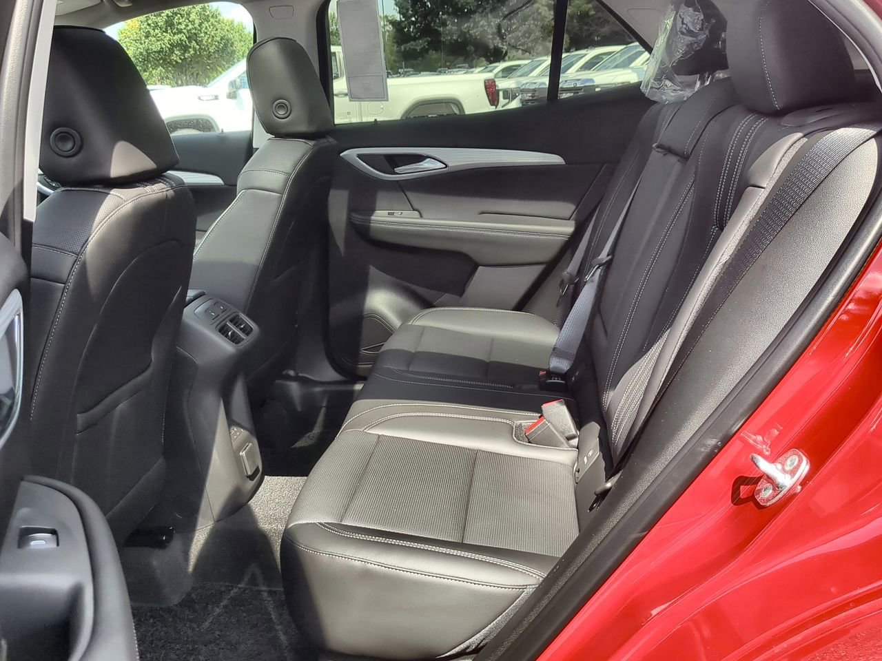 2025 Buick Envision Avenir photo 21