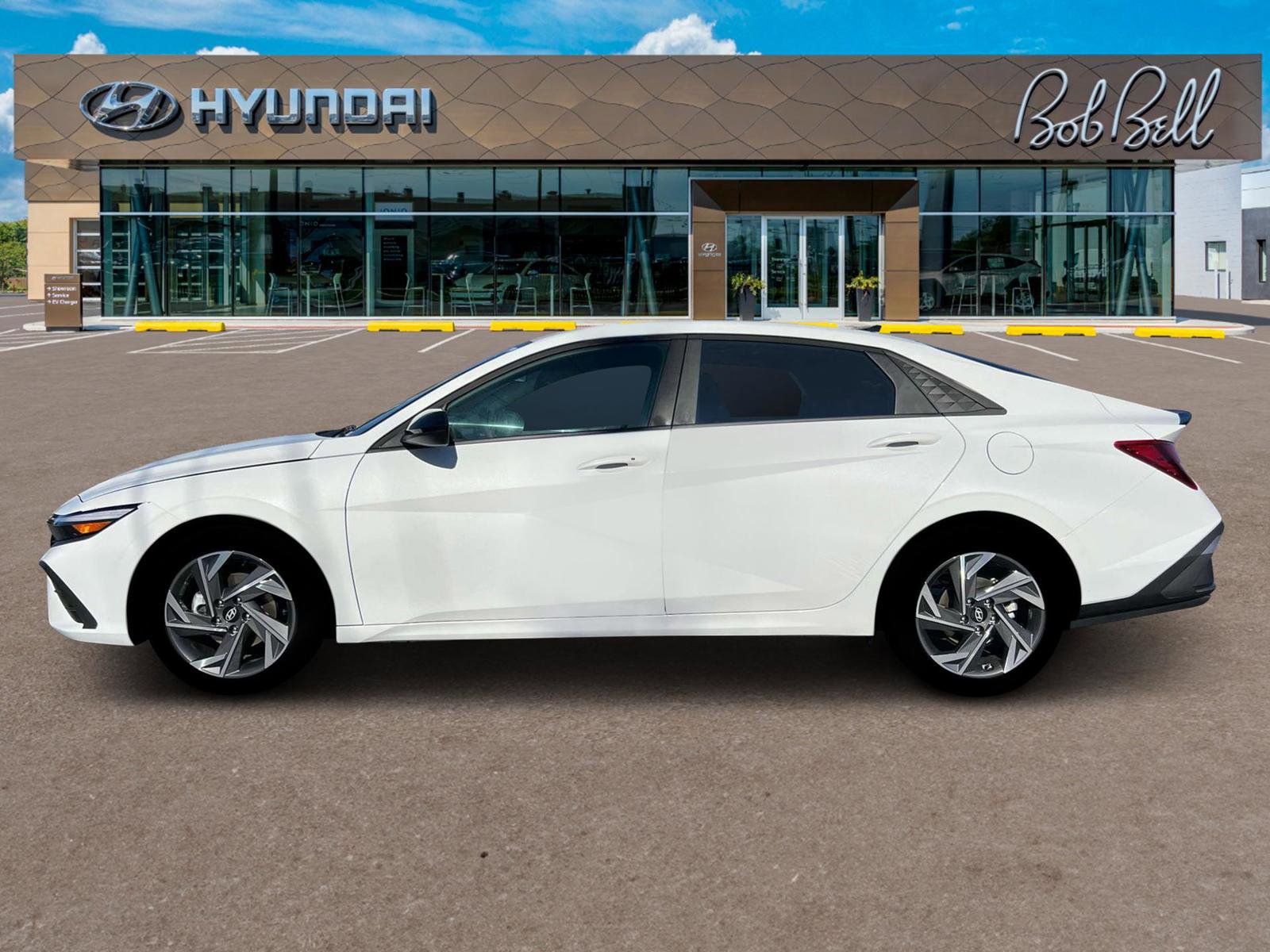 2025 Hyundai Elantra SEL Sport photo 3