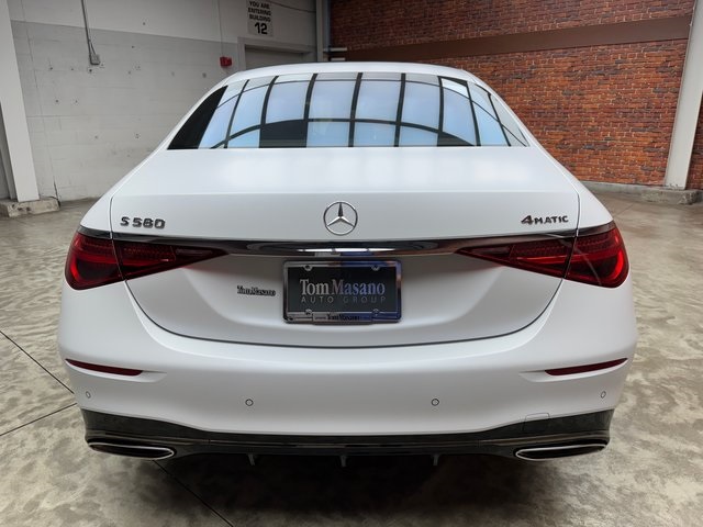 2025 Mercedes Benz S 580 4MATIC photo 2