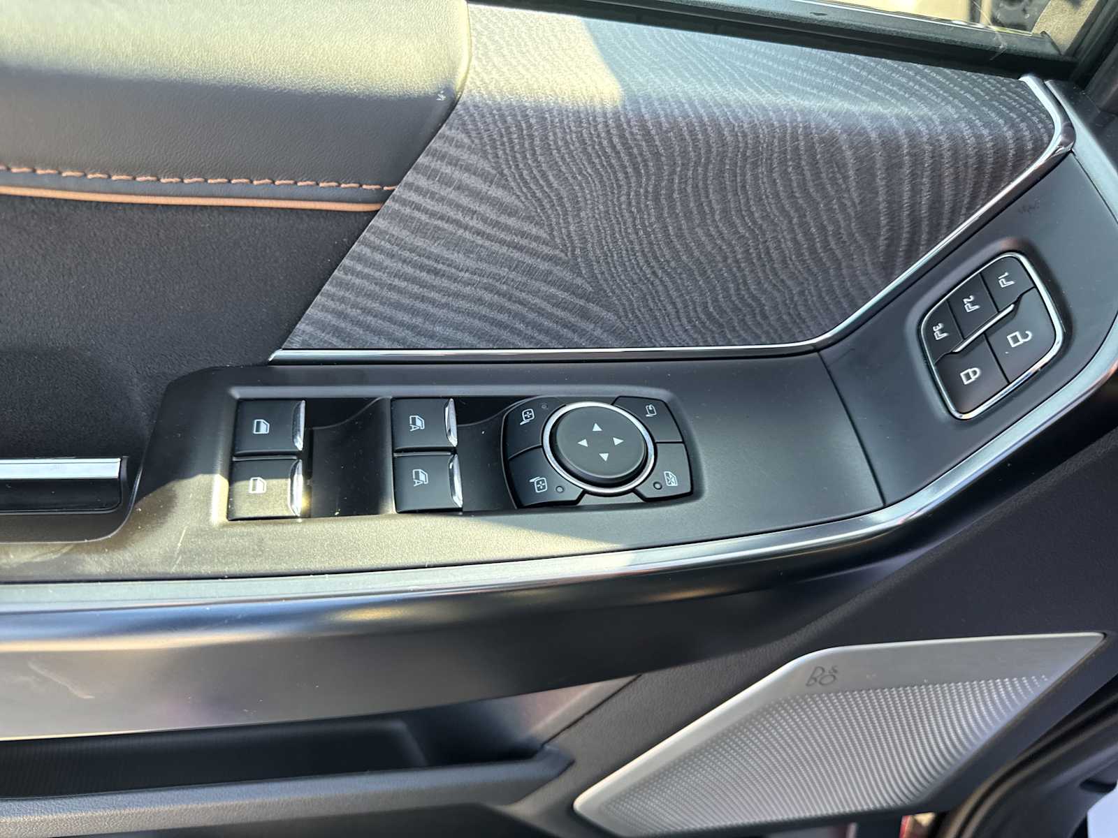 2023 Ford F-150 Platinum photo 23