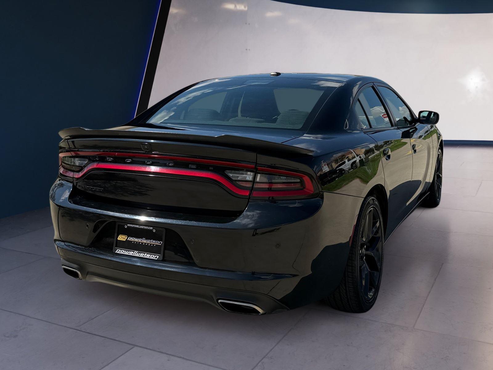 2021 Dodge Charger SXT photo 5