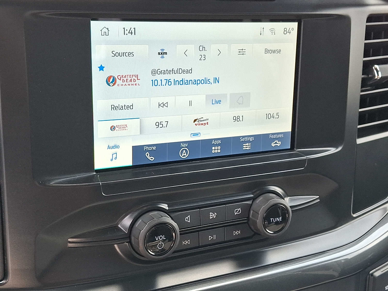2022 Ford F-150 XL photo 18