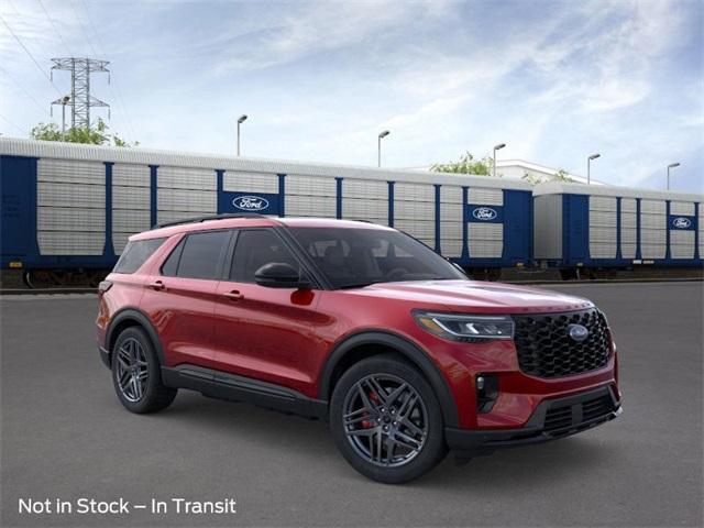 2025 Ford Explorer ST photo 3