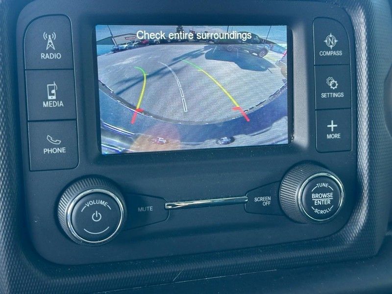 2019 Jeep Wrangler Sport S photo 19