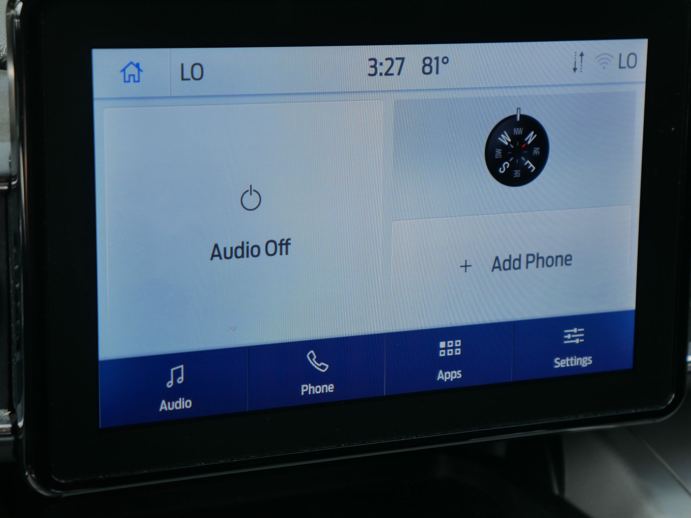 2024 Ford Explorer XLT photo 9