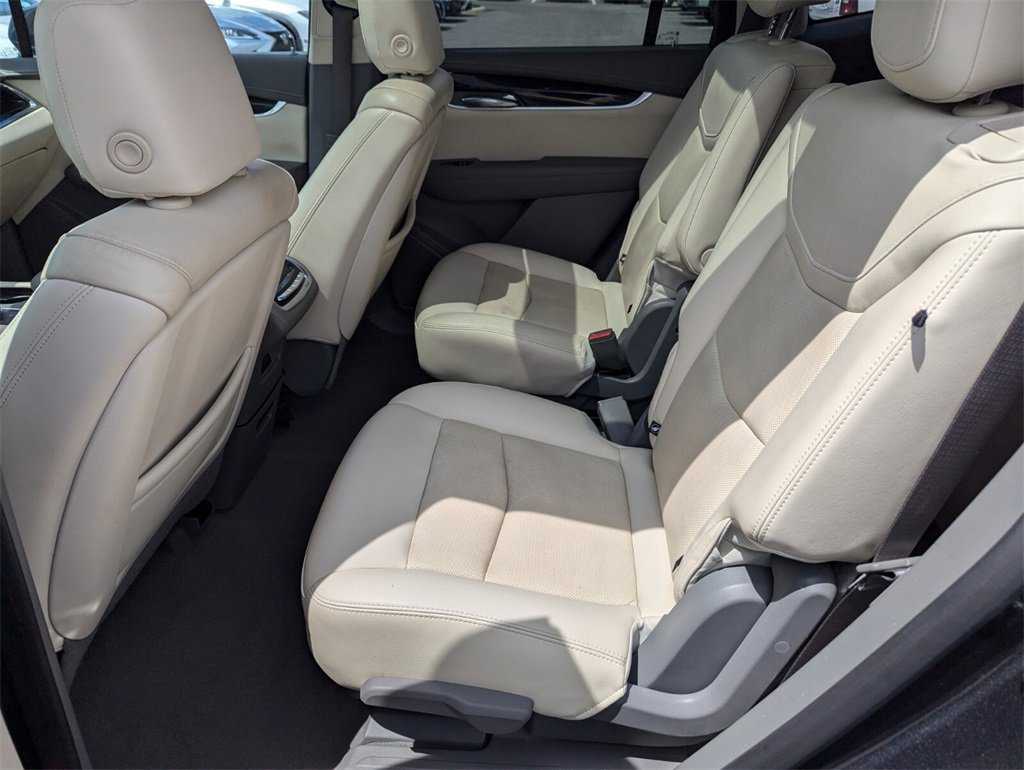 2021 Cadillac XT4 Premium Luxury photo 19