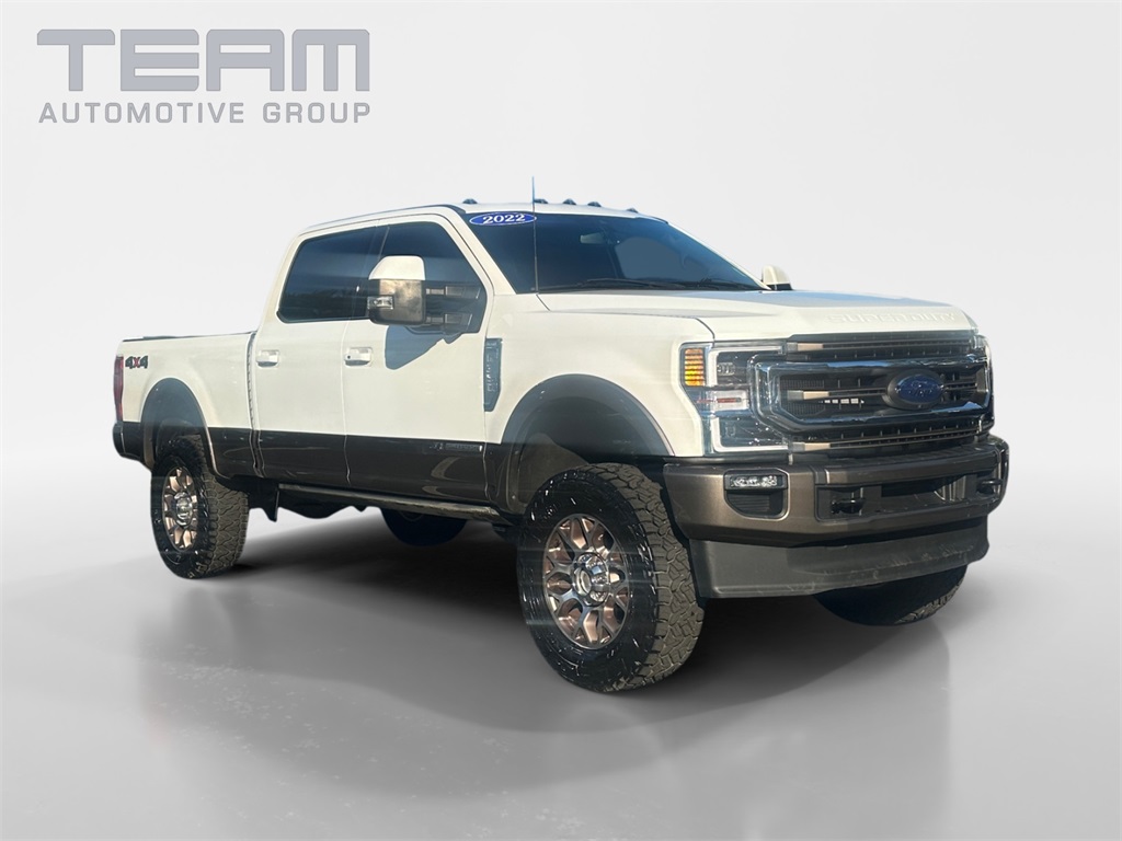 2022 Ford F-350 Super Duty King Ranch's photo