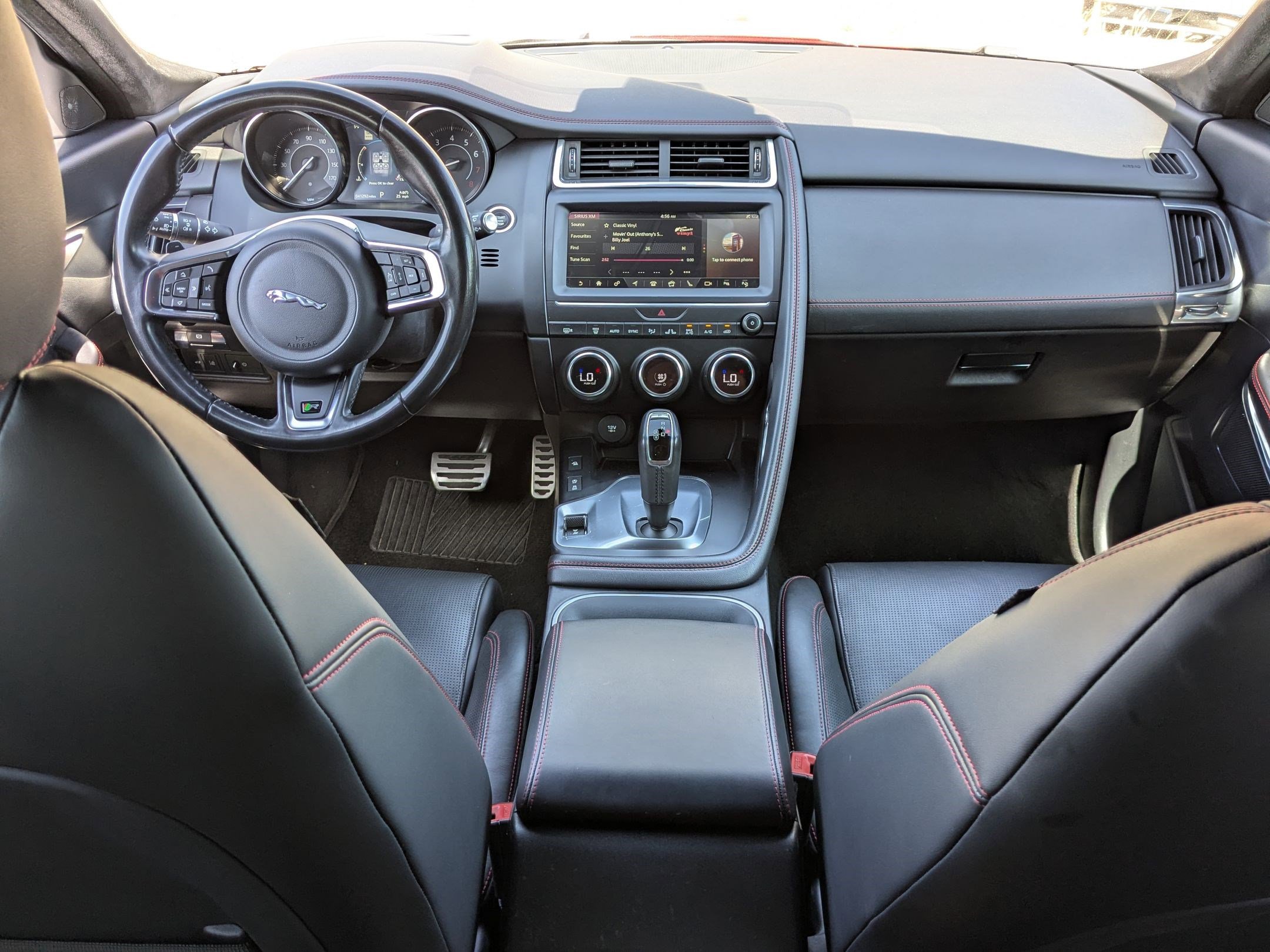2018 Jaguar E-PACE First Edition photo 29