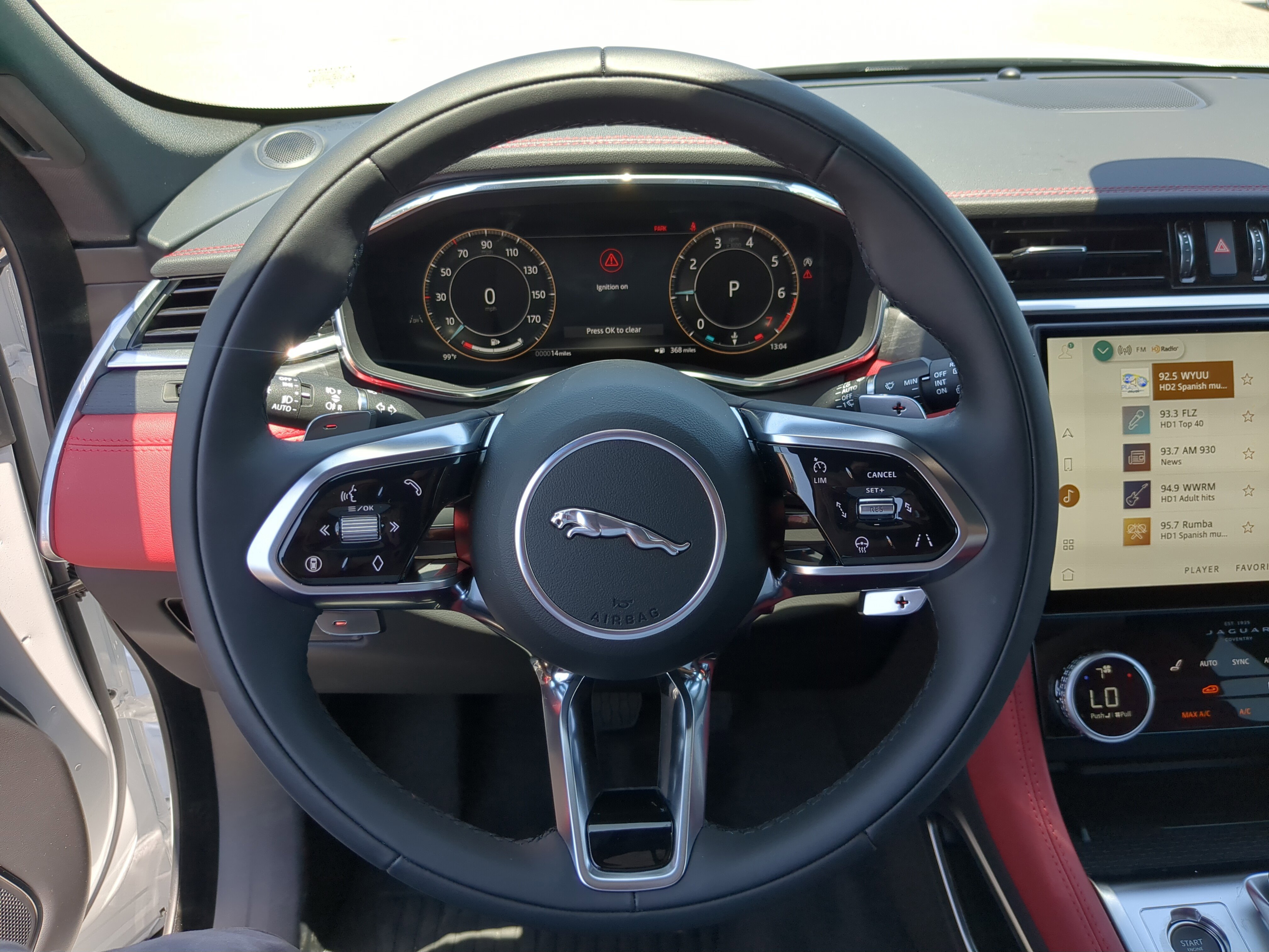 2026 Jaguar F-PACE P250 R-Dynamic S photo 17