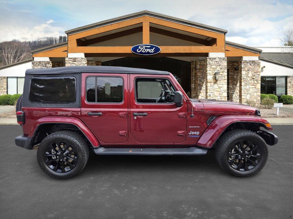 2021 Jeep Wrangler 4xe Unlimited Sahara photo 3