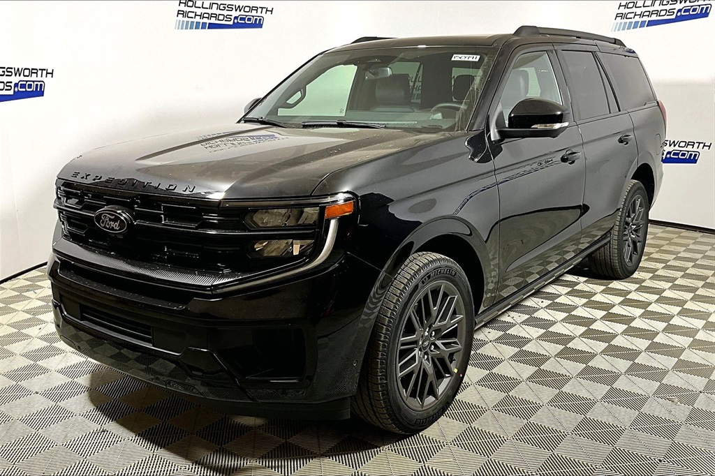 2025 Ford Expedition Platinum's photo