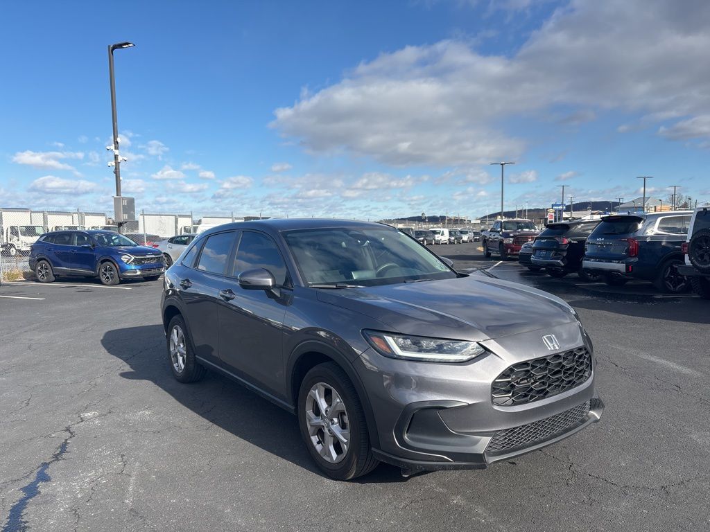 2024 Honda HR-V LX's photo