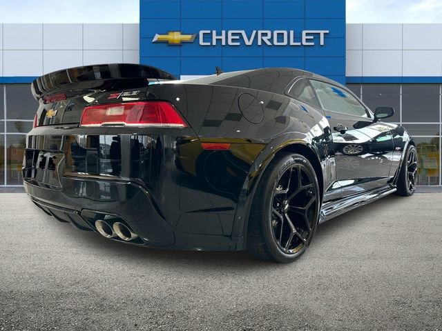 2015 Chevrolet Camaro photo 4