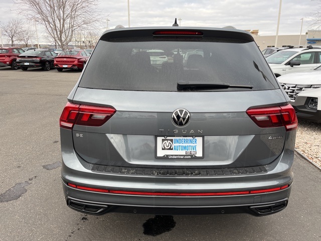 2024 Volkswagen Tiguan SE R-Line Black photo 4