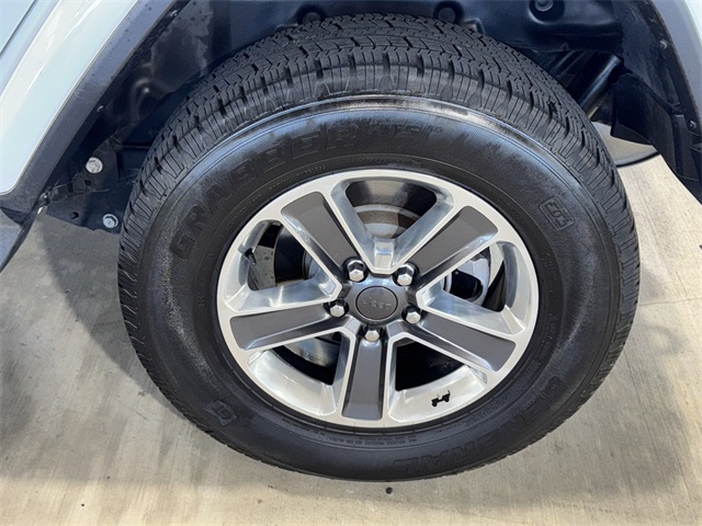 2020 Jeep Wrangler Unlimited Sahara photo 33