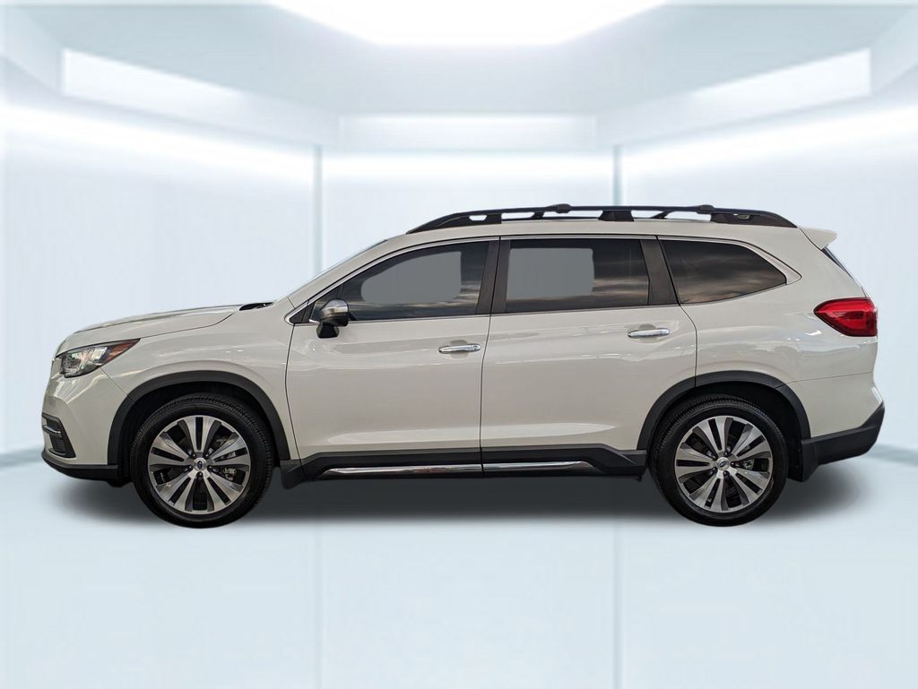 2022 Subaru Ascent Touring photo 2