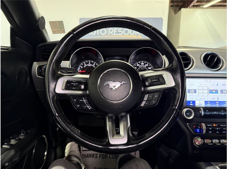 2020 Ford Mustang EcoBoost Premium Convertible photo 18