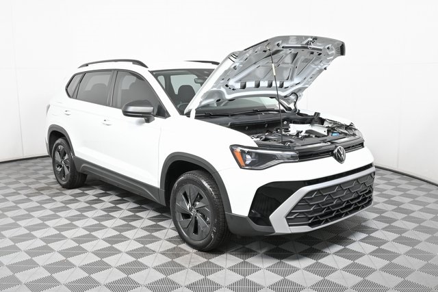 2025 Volkswagen Taos S photo 26
