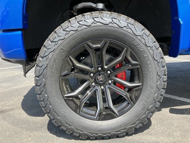 2025 Chevrolet Silverado 1500 RST photo 4
