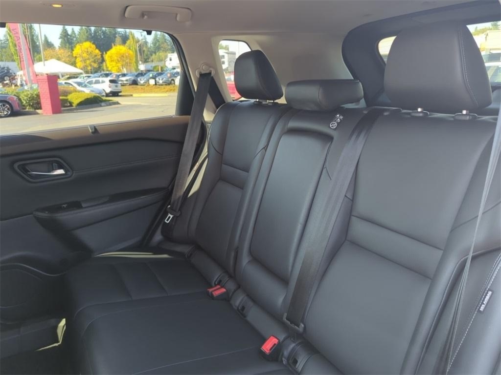 2022 Nissan Rogue SL photo 18