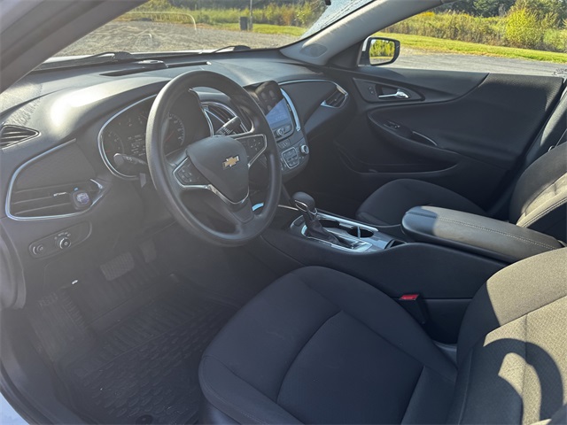 2021 Chevrolet Malibu 1LT photo 21