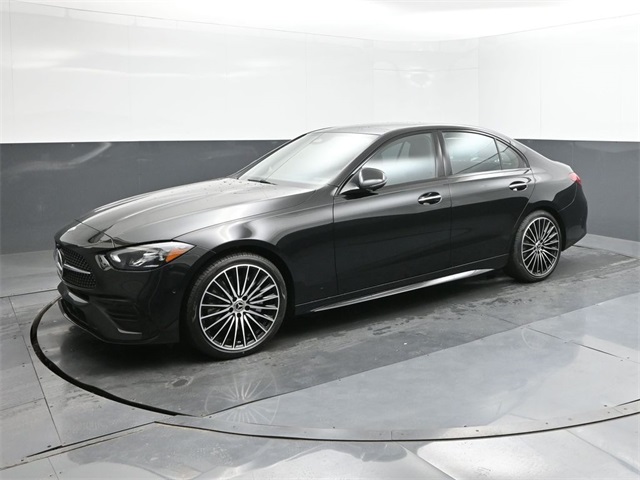 2025 Mercedes-Benz C-Class Sedan C 300's photo