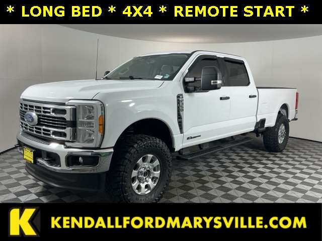 2023 Ford F-350 Super Duty XLT's photo