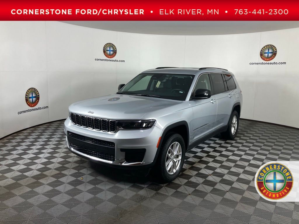 2023 Jeep Grand Cherokee L Laredo