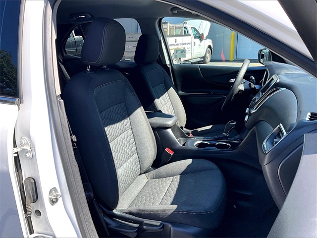 2019 Chevrolet Equinox LT photo 7