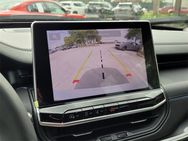 2026 Jeep Compass Latitude Altitude Special Edition photo 18